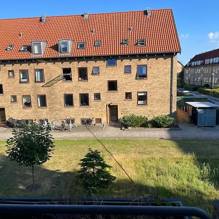 Leilighet Cph Walk To Near Metro & Airport